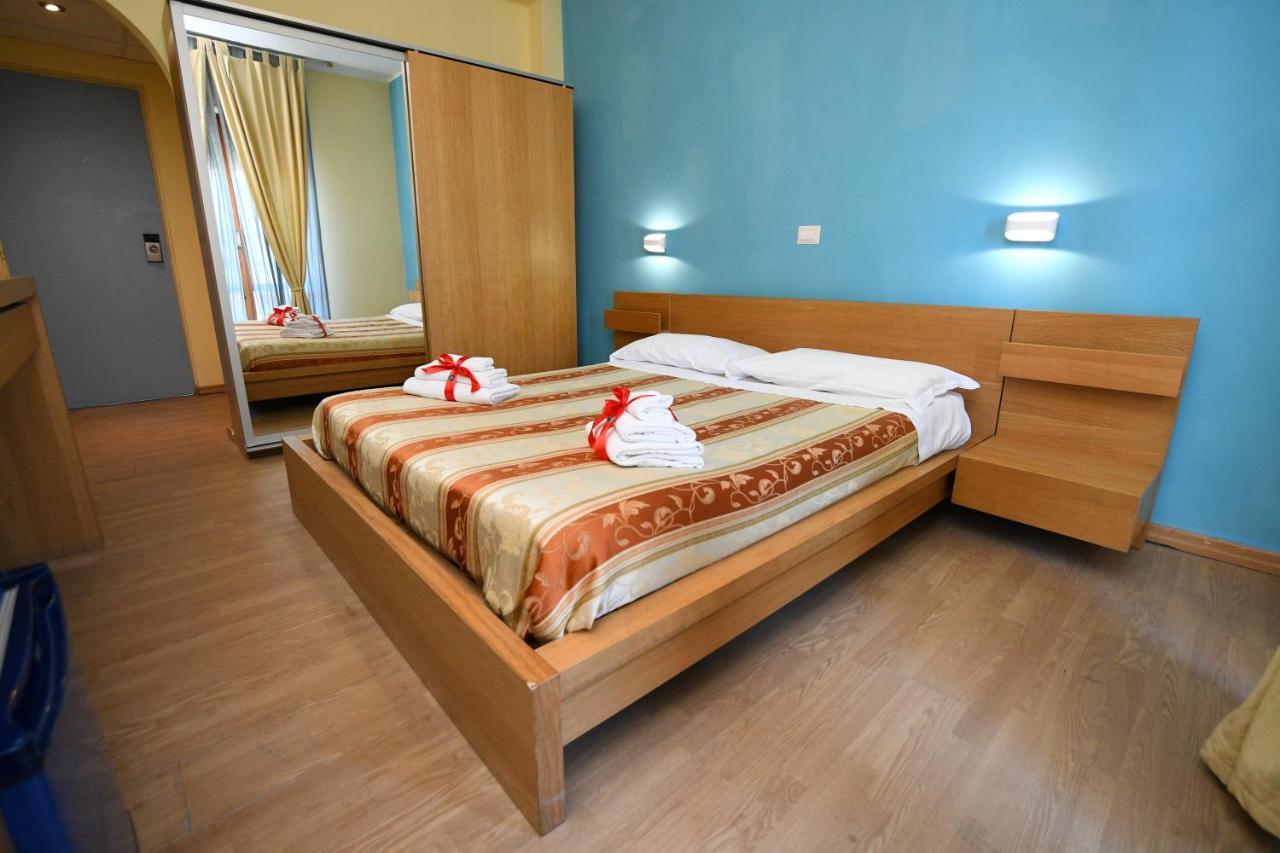 International Resort Mondragone Zewnętrze zdjęcie