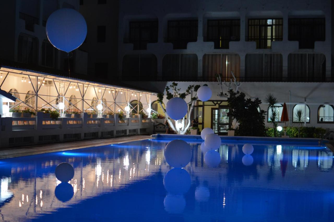 International Resort Mondragone Zewnętrze zdjęcie
